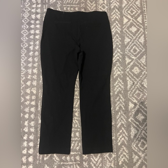 Chicos Classic Black pants size 1.5. (Size 10) (P216) - Picture 10 of 10